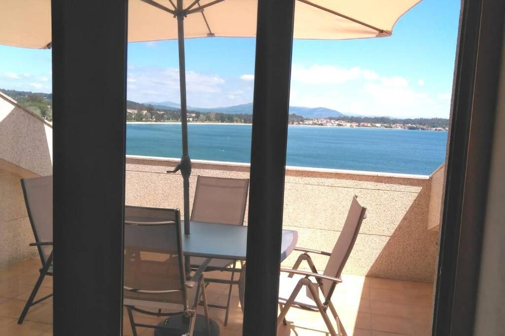 Impresionantes Vistas Al Mar Cerca De Santiago Apartment Boiro Exterior foto